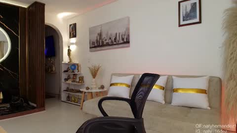 Natalia and Alejandro   Geminis -----            -         online show from March 7, 10:38 pm