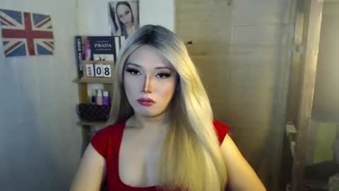 Snapshot of naughty_kim20 chatting on March 10, 1:01 am alexa online show from March 10, 1:01 am