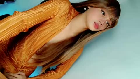 bella online show from January 20, 4:32 am