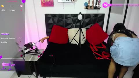 nayleah online show from October 1, 4:46 am