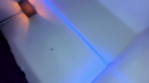 nia_jaxx online show from February 17, 1:07 pm