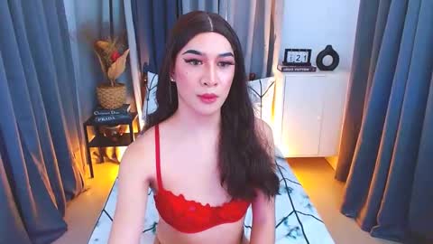 Nicole online show from December 21, 10:41 pm