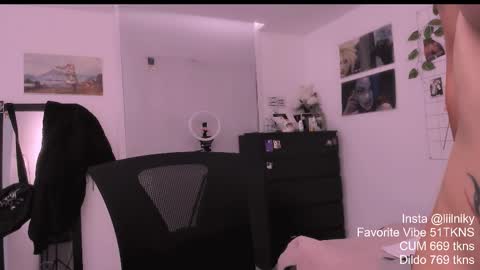 Nikylaine online show from February 16, 5:11 pm