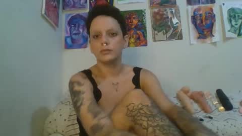 niquetheclown online show from April 30, 11:53 pm