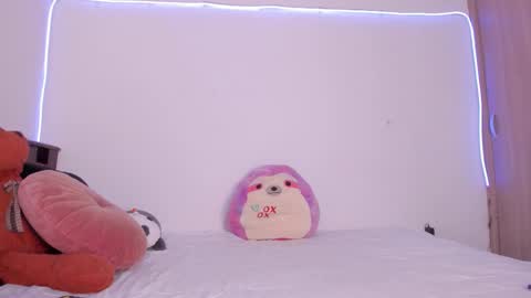 Sara  online show from November 14, 12:18 am