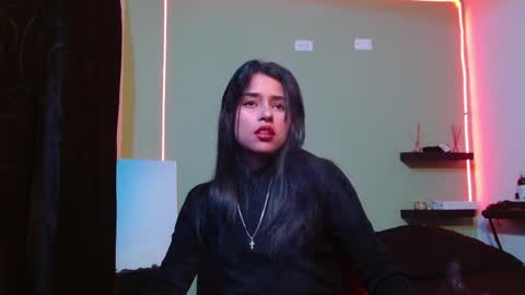 Noha Thomson online show from September 10, 10:53 pm