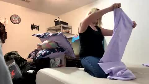 novamay96 online show from October 16, 1:50 am