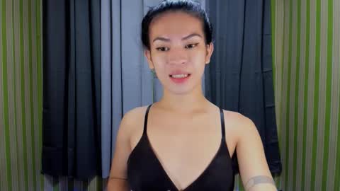 olivia_hotcummer online show from November 1, 6:49 pm