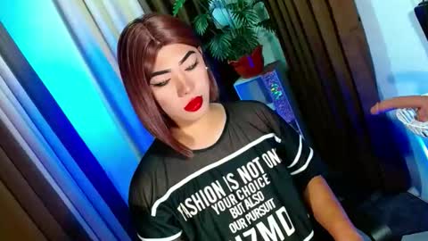 Miss OLIVIA online show from September 23, 10:09 am