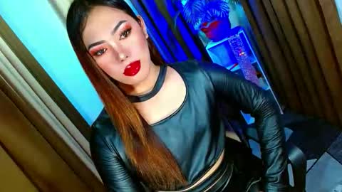 Miss OLIVIA online show from October 12, 10:18 am