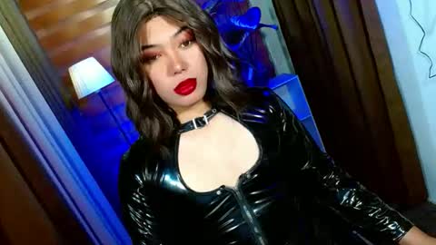 Miss OLIVIA online show from February 22, 10:51 am