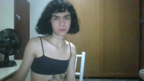 oliviaclueseap online show from June 18, 9:14 am