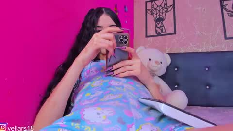 Snapshot of osiris_doll chatting on October 24, 7:41 pm vella online show from October 24, 7:41 pm