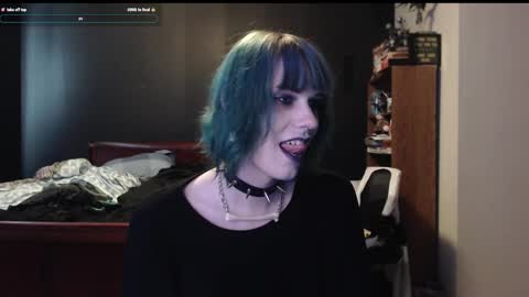 Snapshot of palaceofmalice chatting on December 5, 5:12 pm palaceofmalice online show from December 5, 5:12 pm