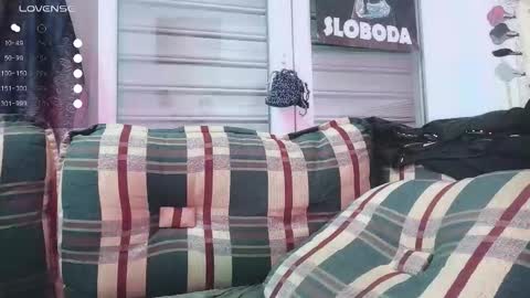 In bio online show from October 1, 4:24 am