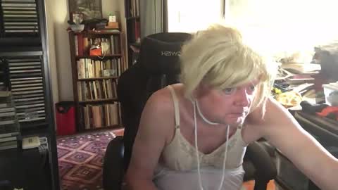 Pantyvioletlace online show from September 15, 8:47 pm