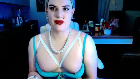 Sarina Williams online show from February 11, 12:02 pm