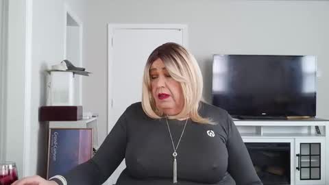 Geri online show from April 3, 6:06 pm