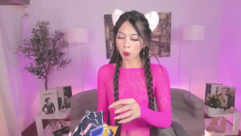 Snapshot of polina_motya chatting on October 1, 8:48 am PINAYTRANSHOTNESS online show from October 1, 8:48 am