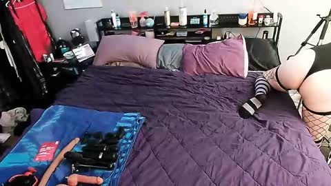 PolyCircus online show from May 17, 3:50 am