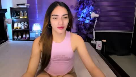 Precious  online show from November 29, 6:48 am