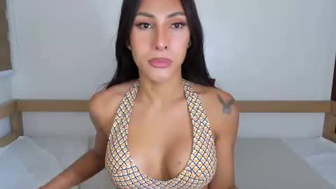 Paula online show from July 4, 12:32 pm