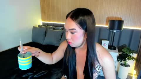 Khloe online show from June 3, 3:08 am