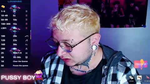 Prince online show from February 16, 2:59 pm