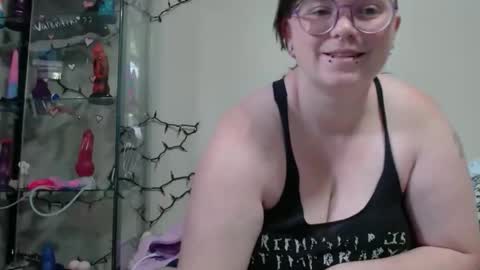 PupGhostt online show from April 4, 11:52 am