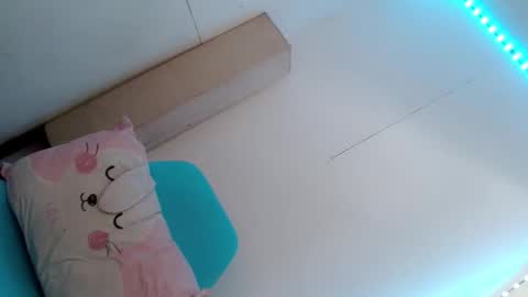 CALL ME YOUR QUEEN AIVY1 online show from October 10, 11:18 pm