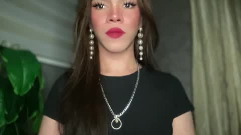 QUEEN online show from March 3, 7:32 pm