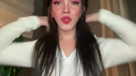 QUEEN online show from April 9, 1:17 pm