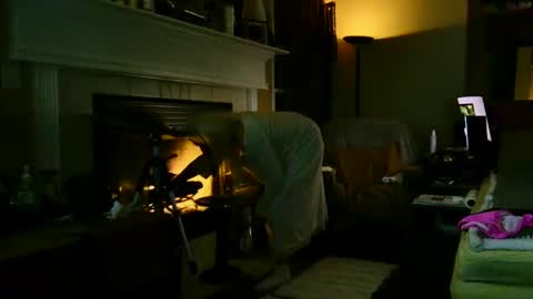 PINK HOLE TWINK online show from December 1, 4:59 am