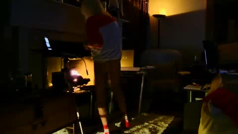 PINK HOLE TWINK online show from April 26, 2:20 am