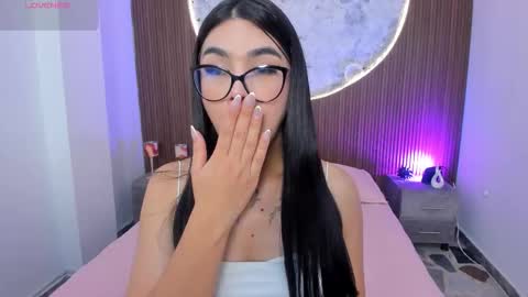 Rose online show from March 27, 1:23 pm