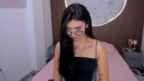 Rose online show from May 1, 1:48 pm