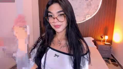 Rose online show from May 6, 2:23 pm