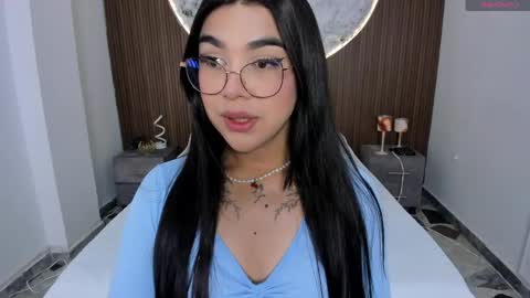 Rose online show from May 18, 1:06 pm