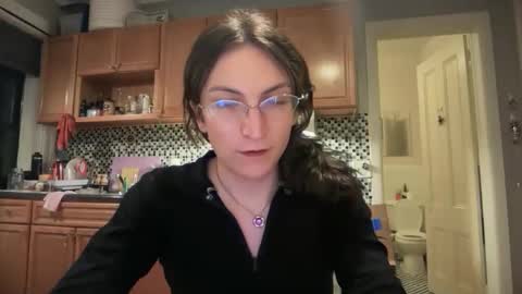Sadie online show from May 15, 4:32 am