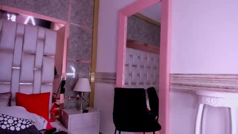 SALOME online show from February 3, 6:40 am