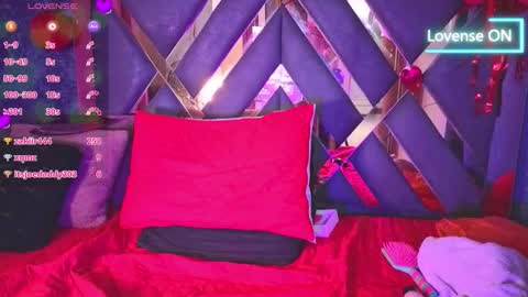  Sarah online show from February 15, 7:51 am