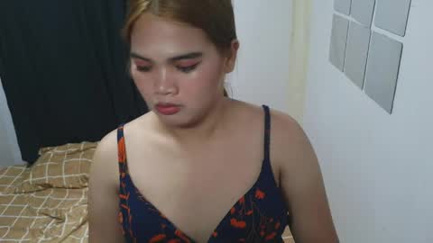 Marie online show from June 5, 2:56 pm