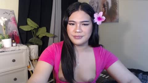 Snapshot of saucey_rhed chatting on December 23, 8:44 am RHED online show from December 23, 8:44 am