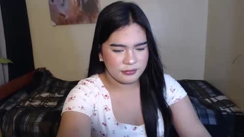 Snapshot of saucey_rhed chatting on March 12, 2:56 pm RHED online show from March 12, 2:56 pm