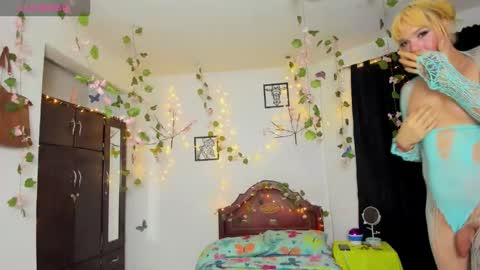 Scarlett Summers  online show from March 25, 3:23 am