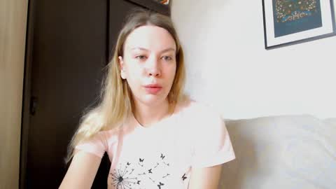 Scarlett online show from April 3, 8:45 am