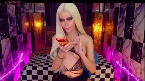 KATARINA LUST online show from July 16, 11:11 pm