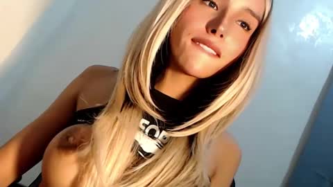 Seraphina Blaze online show from March 3, 10:33 am