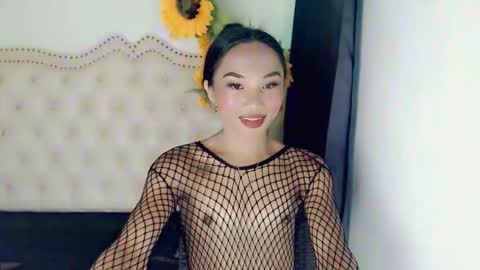 sexyshinixx online show from September 16, 6:56 pm