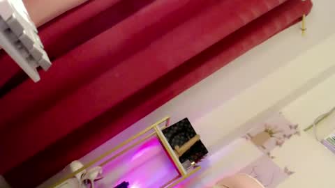 shaira_fucker online show from June 27, 11:59 am